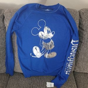 Disneyland sweatshirt